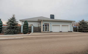 Дом 216м², 1-этажный, участок 7 сот.