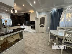 Дом 137м², 2-этажный, участок 5 сот.