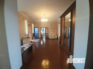 Дом 265м², 1-этажный, участок 8 сот.