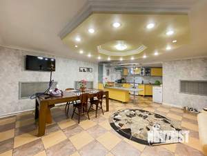 Таунхаус 410м², 4-этажный, участок 5 сот.