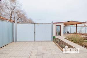 Дом 216м², 1-этажный, участок 7 сот.