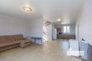 Дом 151м², 2-этажный, участок 10 сот.