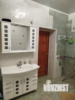 Коттедж 200м², 1-этажный, участок 10 сот.