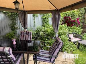 Дом 224м², 2-этажный, участок 4 сот.