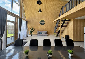 Дом 137м², 2-этажный, участок 10 сот.