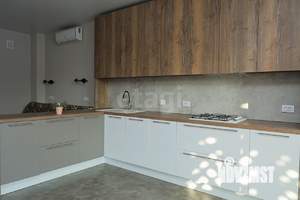 Таунхаус 174м², 3-этажный, участок 3 сот.