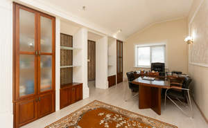 Дом 344м², 2-этажный, участок 10 сот.