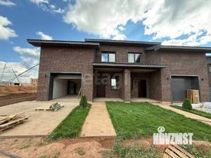 Дом 175м², 3-этажный, участок 3 сот.