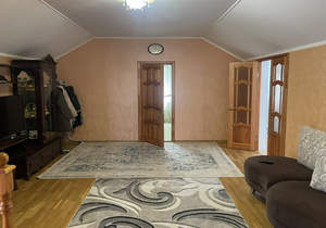 Дом 281м², 2-этажный, участок 3 сот.