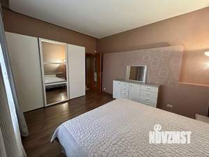 Дом 326м², 2-этажный, участок 10 сот.