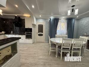 Дом 137м², 2-этажный, участок 5 сот.