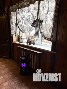 Дом 200м&sup2;, 2-этажный, посуточно, 