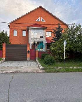 Дом 335м², 2-этажный, на длительный срок, 