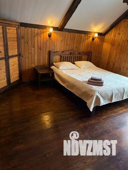 Дом 200м&sup2;, 2-этажный, посуточно, 