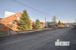Дом 180м², 2-этажный, участок 5 сот.  