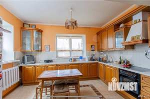 Коттедж 450м², 3-этажный, участок 9 сот.  