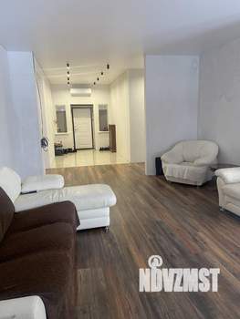 Коттедж 277м&sup2;, 1-этажный, участок 8 сот.  