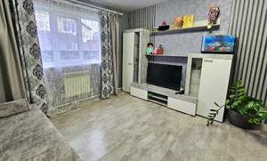 Дом 76м&sup2;, 2-этажный, участок 4 сот.  