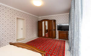 Дом 216м&sup2;, 2-этажный, участок 10 сот.  