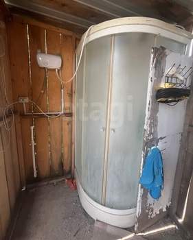 Дом 40м², 2-этажный, участок 10 сот.  