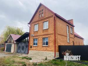 Коттедж 245м², 3-этажный, участок 11 сот.  