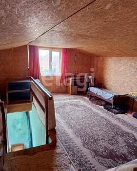 Дом 76м², 2-этажный, участок 10 сот.  