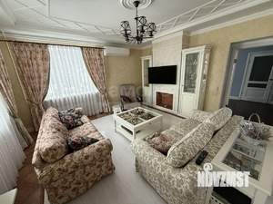 Дом 206м², 3-этажный, участок 3 сот.  