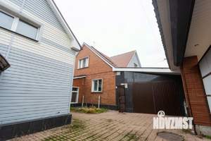 Дом 208м², 2-этажный, участок 514 сот.  