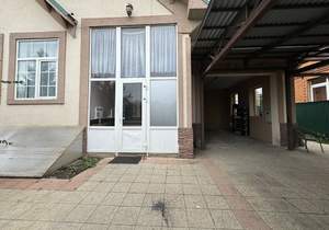 Дом 198м², 1-этажный, участок 4 сот.  