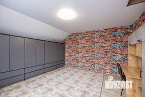 Дом 232м², 2-этажный, участок 3 сот.  