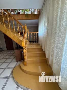 Дом 257м², 2-этажный, участок 237 сот.  