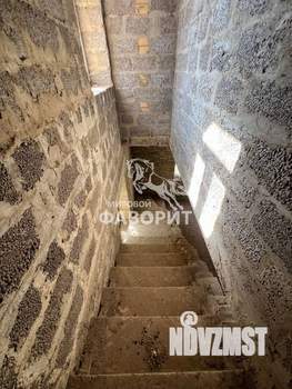 Дом 400м&sup2;, 2-этажный, участок 8 сот.  