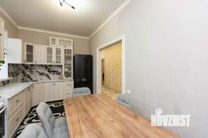 Дом 216м&sup2;, 2-этажный, участок 10 сот.  