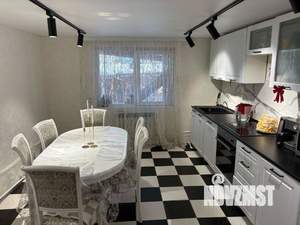 Дом 180м², 2-этажный, участок 533 сот.  