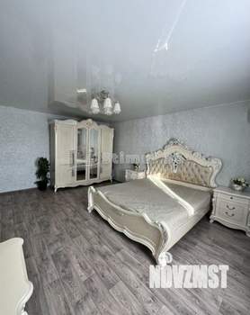 Дом 210м², 2-этажный, участок 5 сот.  