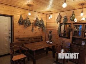 Дом 213м², 2-этажный, участок 10 сот.  