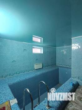 Дом 270м², 2-этажный, участок 10 сот.  
