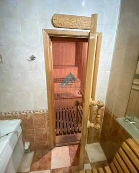 Дом 280м², 3-этажный, участок 5 сот.  