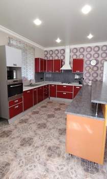 Дом 419м², 2-этажный, участок 10 сот.  