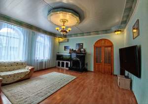 Дом 289м², 2-этажный, участок 5 сот.  