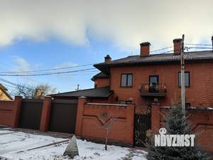Дом 482м², 3-этажный, участок 7 сот.  
