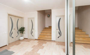 Дом 204м², 2-этажный, участок 5 сот.  