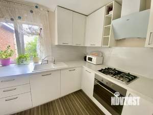 Коттедж 280м², 2-этажный, участок 8 сот.  