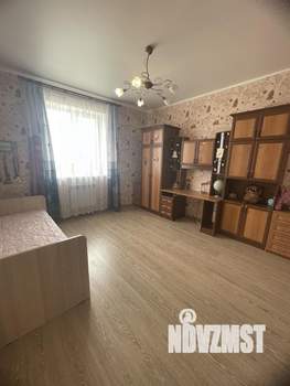 Дом 200м², 2-этажный, участок 8 сот.  