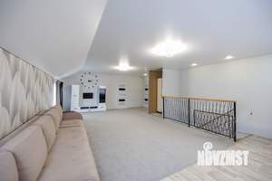 Дом 232м², 2-этажный, участок 3 сот.  