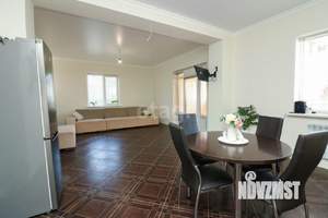 Дом 280м&sup2;, 2-этажный, участок 6 сот.  