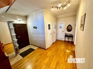 Дом 160м², 2-этажный, участок 4 сот.  