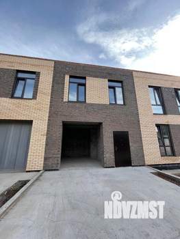 Таунхаус 90м², 2-этажный, участок 2 сот.  