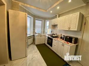 Дом 100м², 2-этажный, участок 6 сот.  