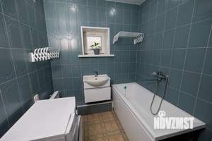 Дом 215м², 2-этажный, участок 5 сот.  